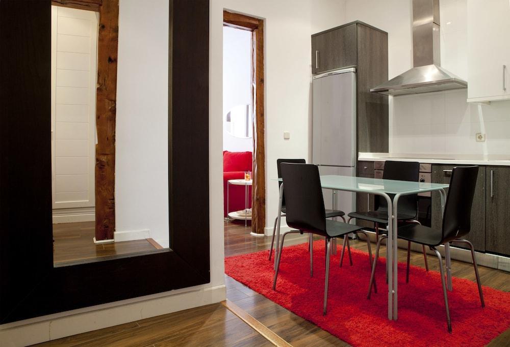 Paseo Del Prado Apartment By Allo Housing Мадрид Екстериор снимка
